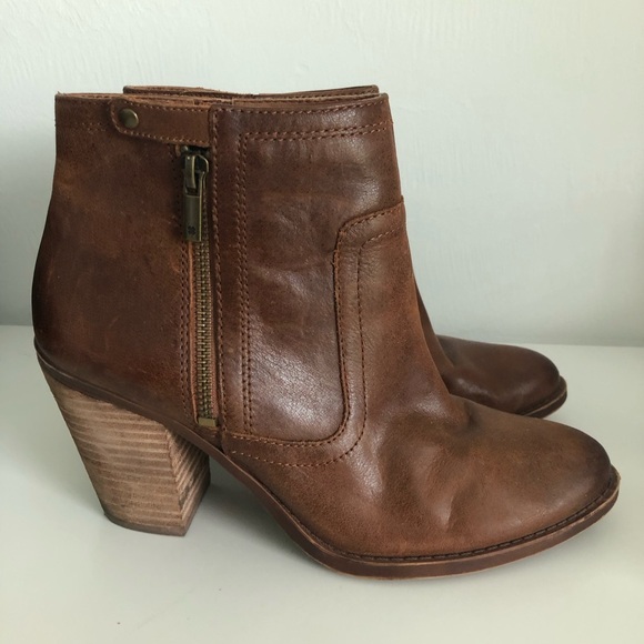 Lucky Brand 🍀 Brown Leather Booties - Picture 1 of 12
